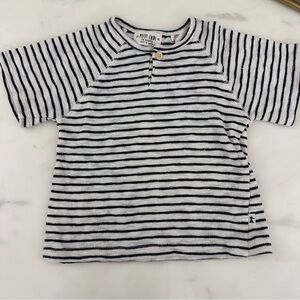 NWOT Petit Indi kids Short Sleeve blue/white stripe t shirt size 24mn unisex
